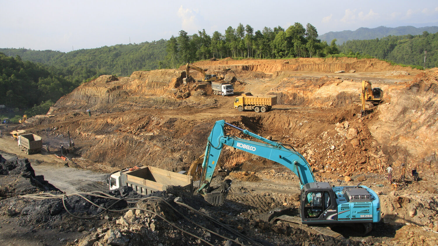 Giá đồng thế giới