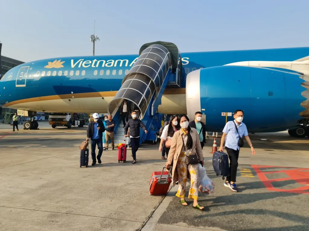 cắt giảm chuyến bay