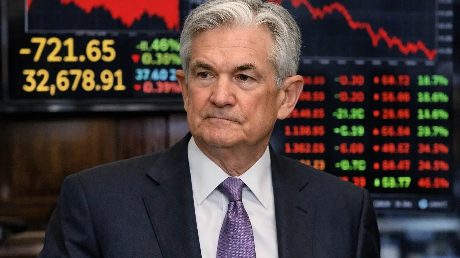 Fed giữ nguyên lãi suất