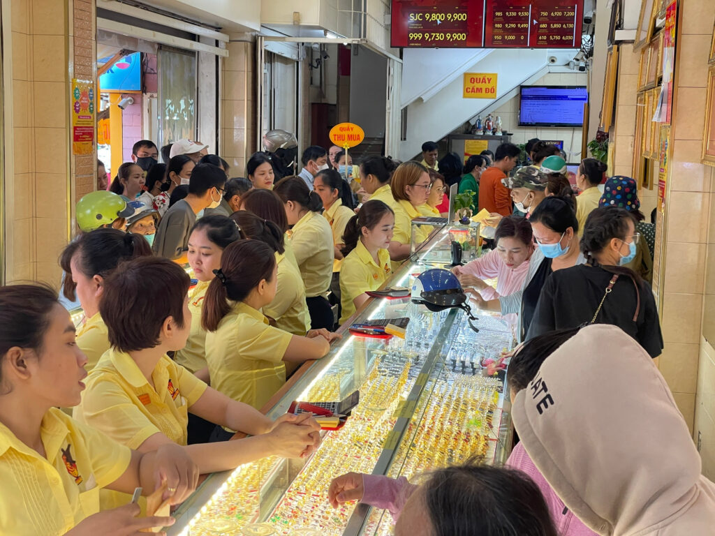 giá vàng hôm nay 2303 cập nhật 2