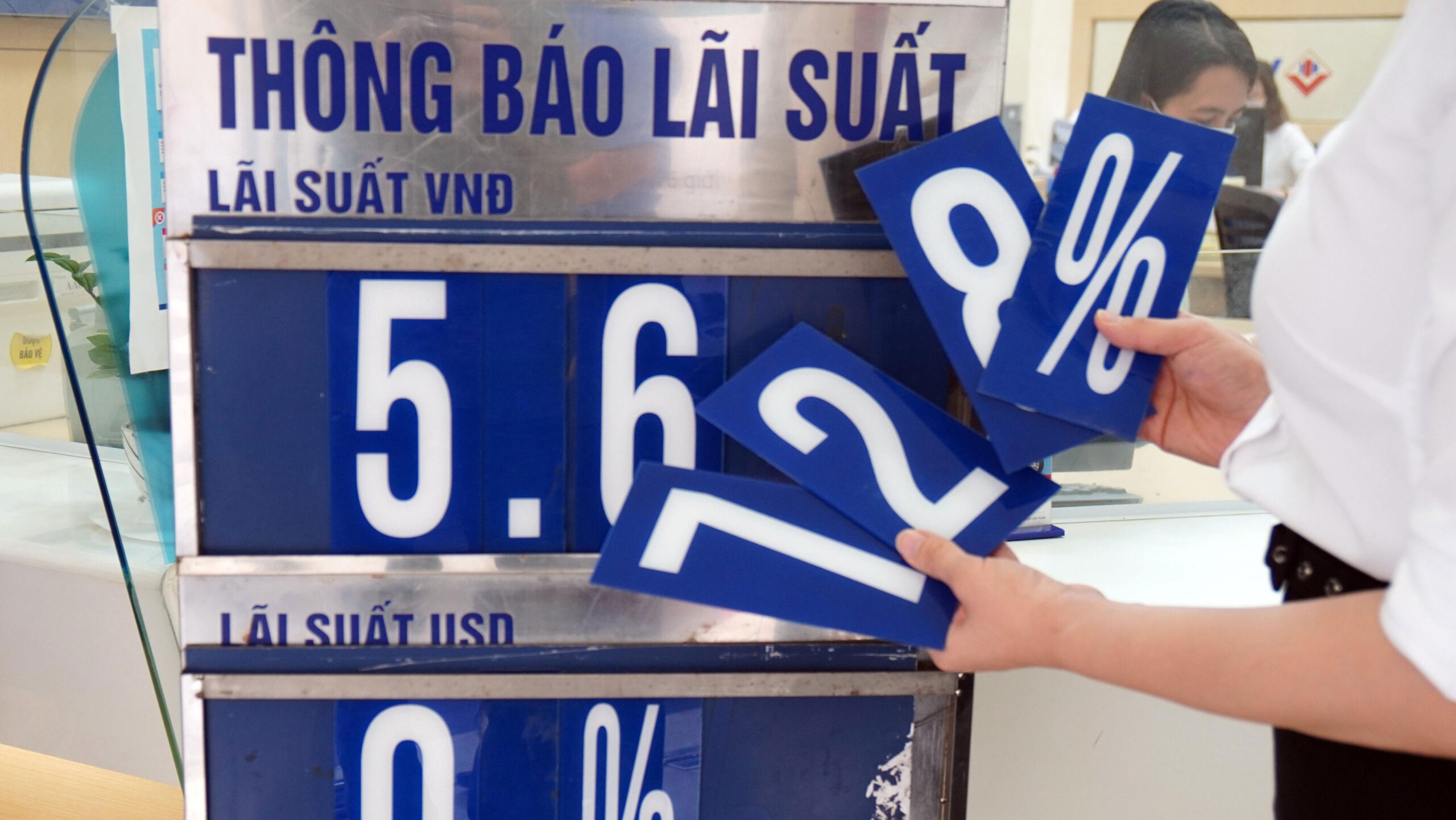 Tính lãi suất ngân hàng 2026