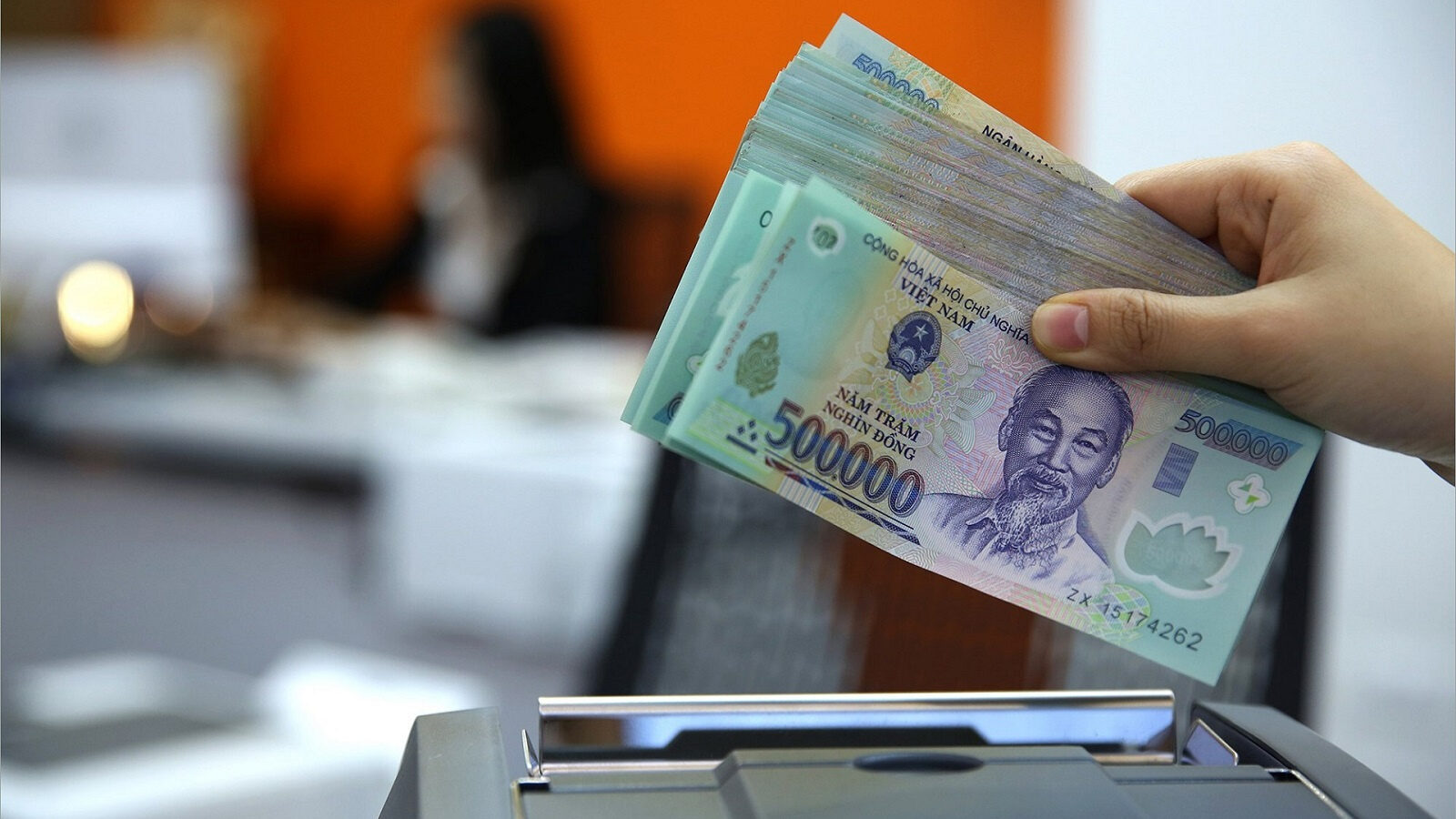 lạm phát lãi suất