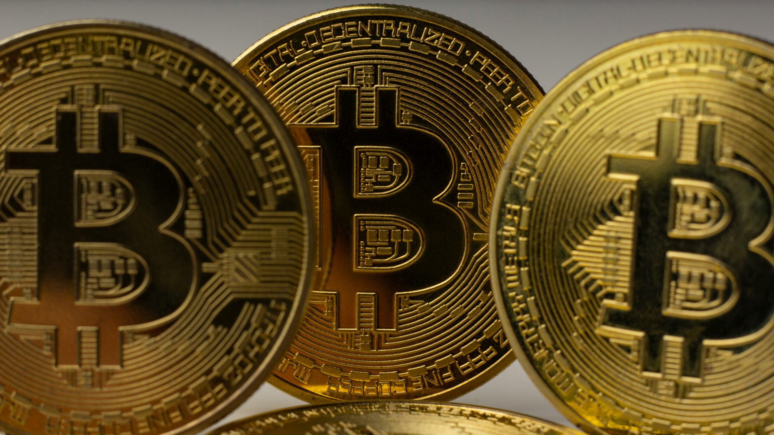 giá bitcoin hôm nay