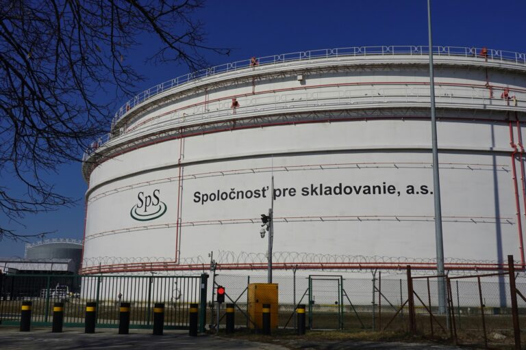 Giá dầu WTI