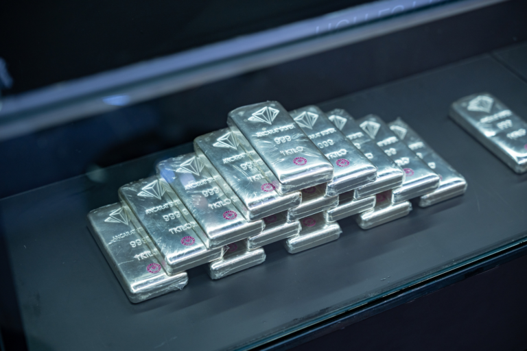 giá bạc lên mức cao nhất