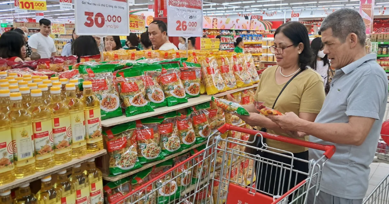 Hàng hóa bước vào chu kỳ biến động mạnh
