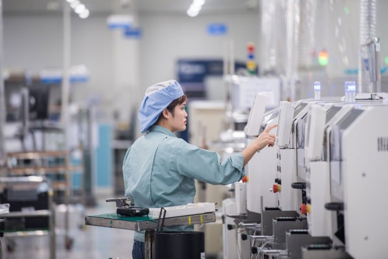 Việt Nam đầu tư ra nước ngoài